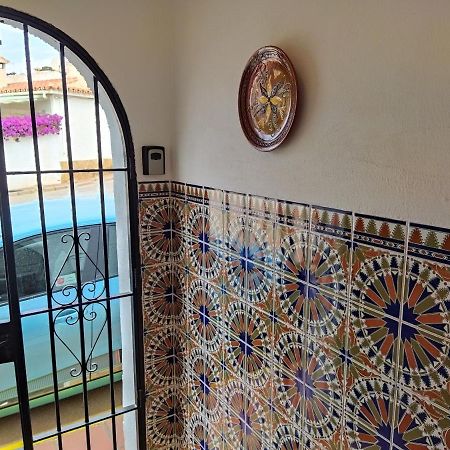 Delightful Burriana House With Magnificent Beach & Sea Views. Nerja Exterior foto